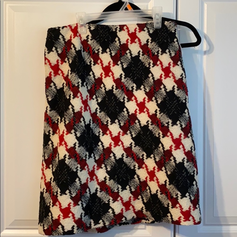 Nine West houndstooth wool skirt